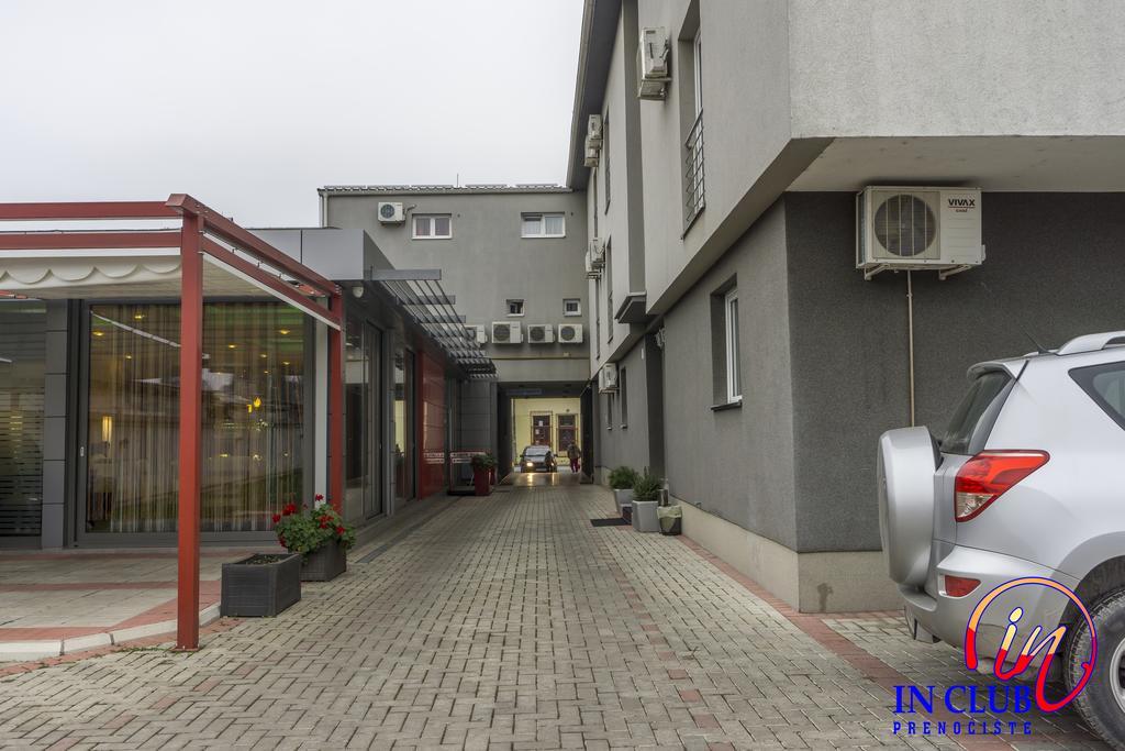 Apartment And Rooms In Club Indija Extérieur photo