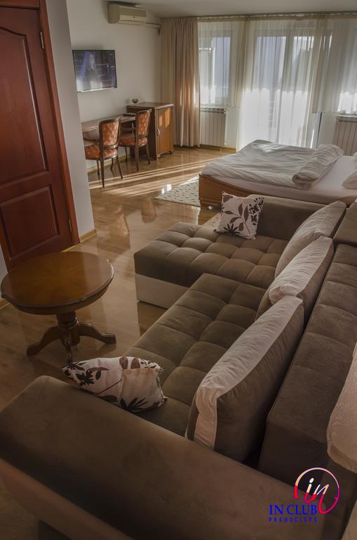 Apartment And Rooms In Club Indija Extérieur photo