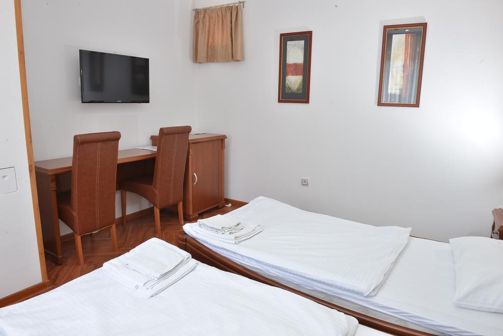 Apartment And Rooms In Club Indija Extérieur photo
