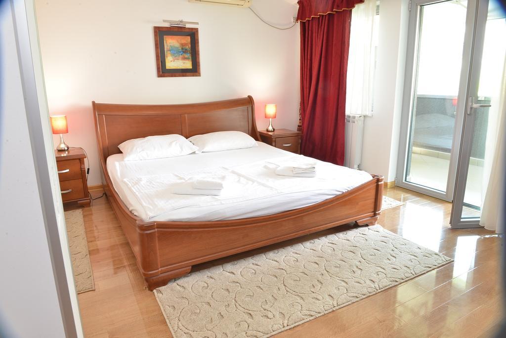Apartment And Rooms In Club Indija Extérieur photo